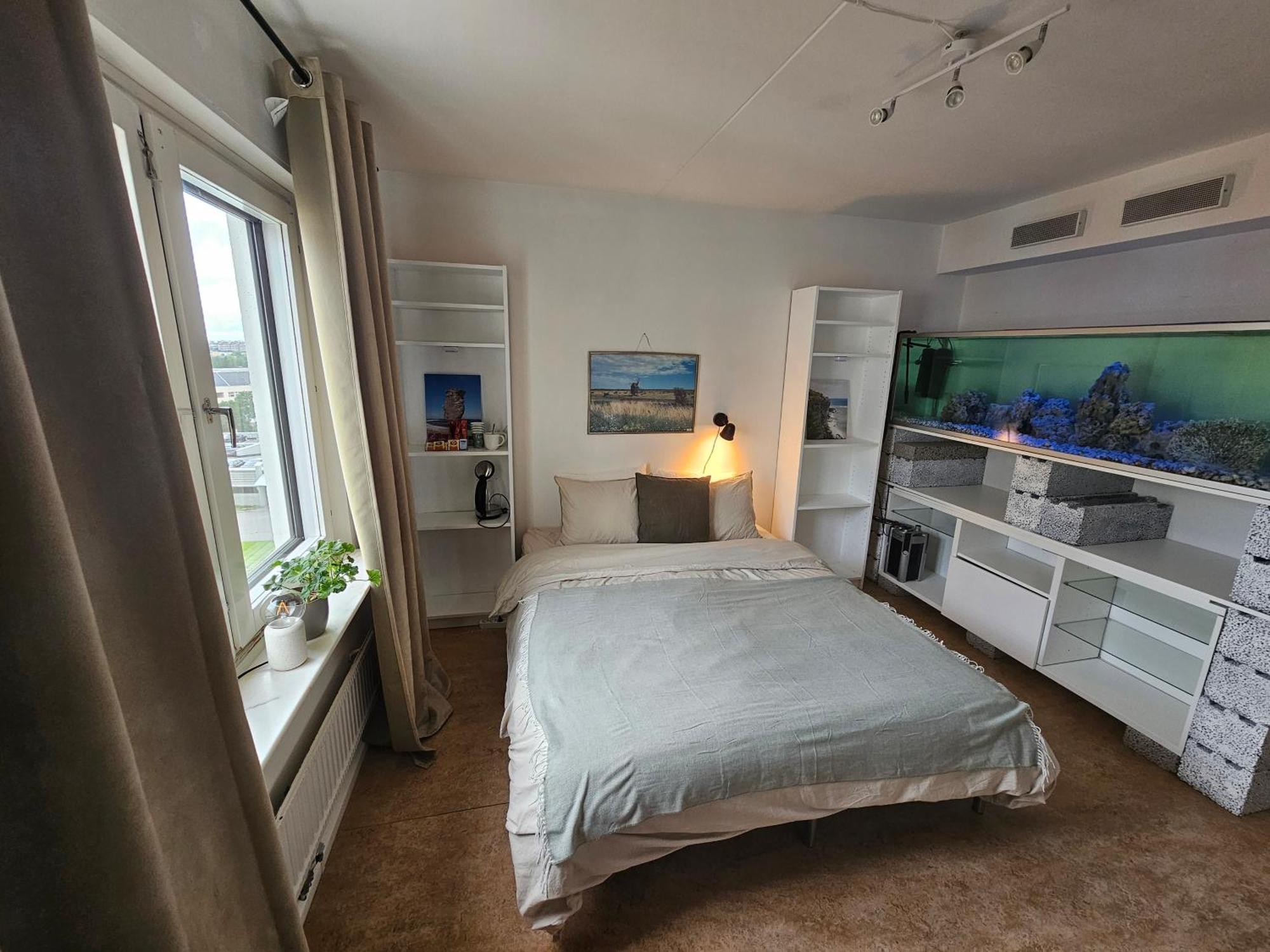 Central Room With Private Entrance And Ensuite Bathroom Стокгольм Екстер'єр фото